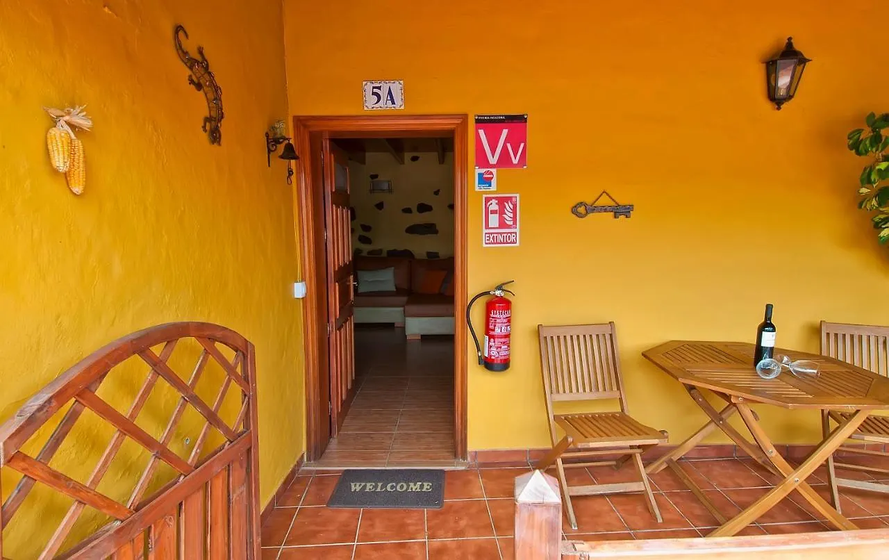 Las Casas De Lola Y Rafael Moya (Gran Canaria)